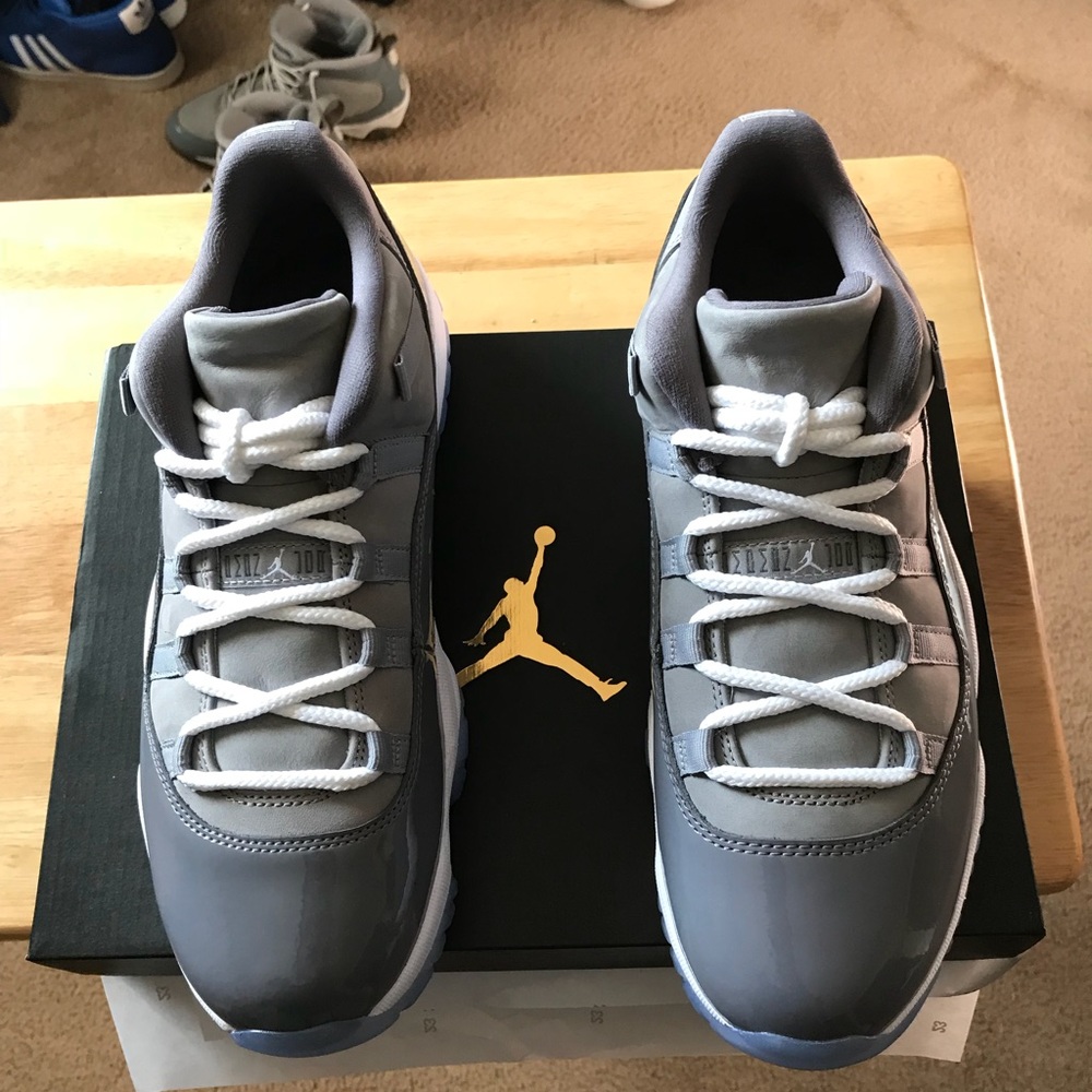 cool Grey 11’s (Low)